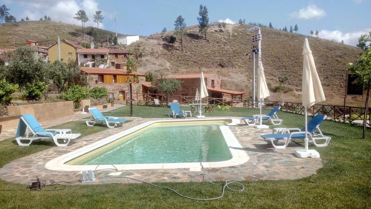 Вилла Refugio Do Raposo/Casa Altair Montes da Senhora Экстерьер фото